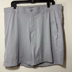 Men's Southern Tide Brrr Gray Shorts